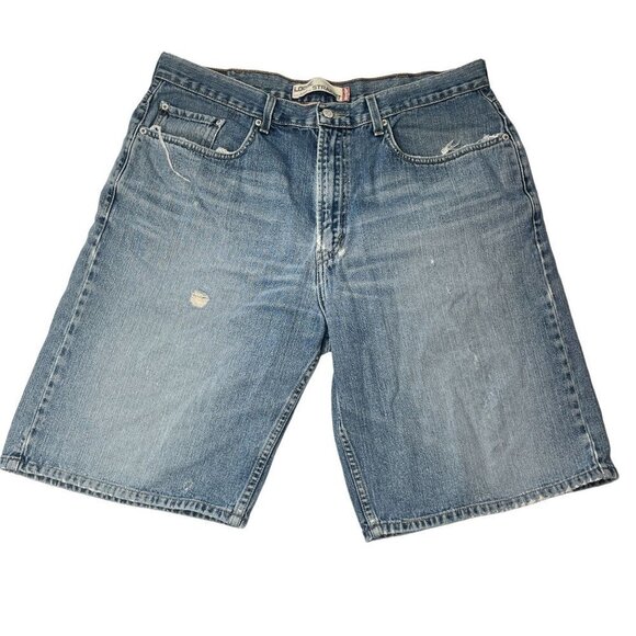 LEVIS 569 Jeans‎ Mens 38 Blue Loose Fit Distressed Denim Shorts - Picture 2 of 11